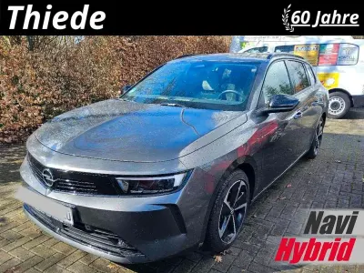 Gebraucht Opel Astra Elegance 131 PS (96 kW) 2024 Vulkan grau metallic Kleinwagen