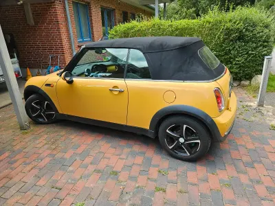 Gebraucht Mini One Cabriolet 116 PS (85 kW) 2007 Gelb Cabrio