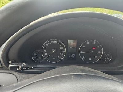 Mercedes C180