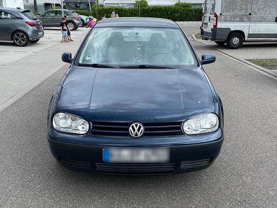 VW Golf IV