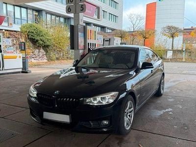 Schwarz Gebraucht 2013 BMW 318 Gran Turismo Performance Limousine | 9.000 € (Fairer Preis)