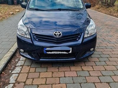 Gebraucht Toyota Verso 126 PS (92 kW) 2009 Blau Van / Kleinbus