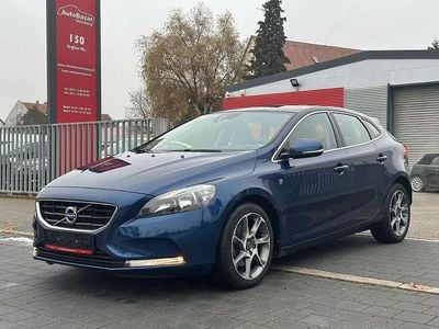 Gebraucht Volvo V40 Ocean Race 179 PS (131 kW) 2015 Ocean blue ii Kleinwagen