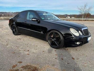 Mercedes E500