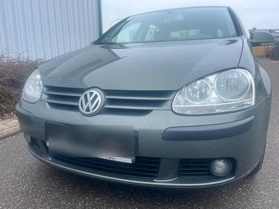 Gebraucht VW Golf V 101 PS (74 kW) 2004 Grün Kleinwagen