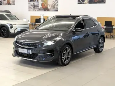 Używany Kia XCeed Platinum Edition 141 KM (103 kW) 2021 Szary SUV