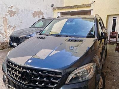 Brugt Mercedes ML350 258 HK (189 kW) 2014 Sort SUV