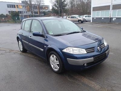 Blau Gebraucht 2004 Renault Mégane II Limousine | 1.800 € (Fairer Preis)