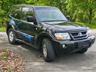 Gebraucht Mitsubishi Pajero 160 PS (117 kW) 2003 Schwarz SUV