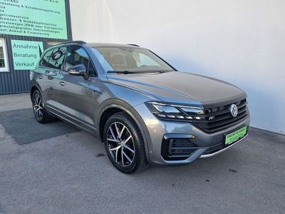 Gebraucht VW Touareg R-line 231 PS (169 kW) 2019 Siliziumgrau metallic SUV