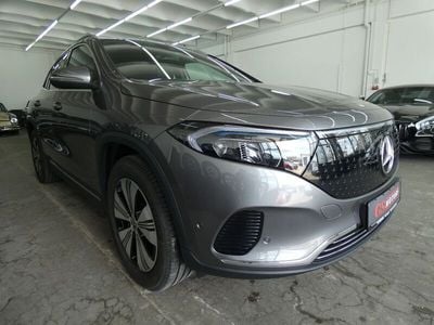 Mercedes EQA300