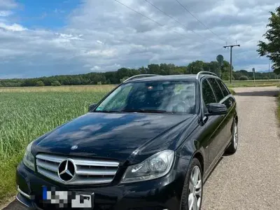 Second-hand Mercedes C220
