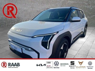 Weiss Neu 2025 Kia EV3 Earth SUV | 37.495 €