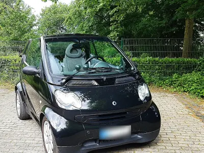 Używany Smart ForTwo Cabrio Passion 61 KM (44 kW) 2003 Czarny Kabriolet