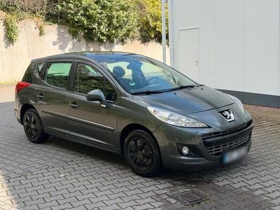 Gebraucht Peugeot 207 156 PS (114 kW) 2010 Grau Kombi