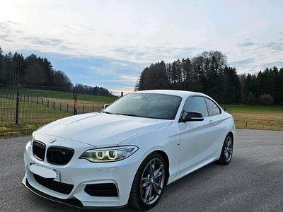 Gebraucht BMW M235 M Performance 326 PS (239 kW) 2014 Weiß Coupé