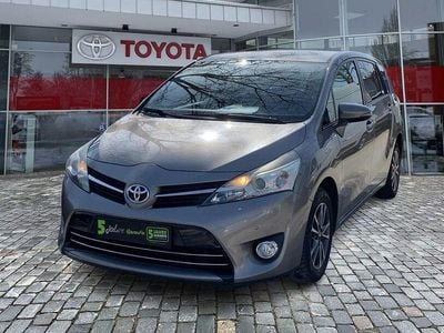 Gebraucht Toyota Verso Comfort 132 PS (97 kW) 2014 Avantgarde bronze me Van / Kleinbus