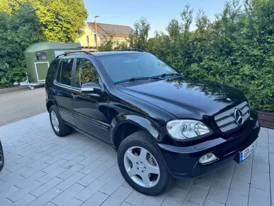 Gebraucht Mercedes ML350 235 PS (172 kW) 2004 Schwarz SUV