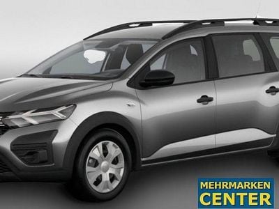 Neu Dacia Jogger Essentiel 101 PS (74 kW) 2025 Dolomitgrau Van / Kleinbus