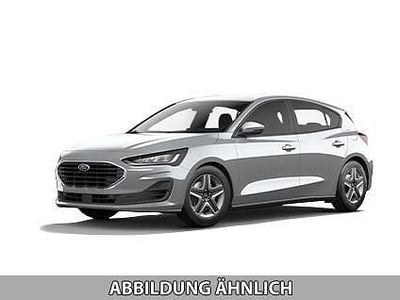 Gebraucht Ford Focus ST-Line 116 PS (85 kW) 2024 Weiß, frozen white Limousine