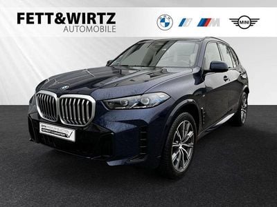 Tansanitblau metallic Gebraucht 2024 BMW X5 M Sport SUV | 71.887 € (Superpreis)