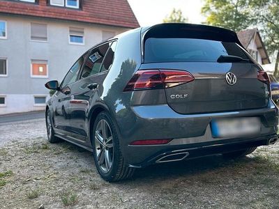 Usata VW Golf VII R-line 125 CV (91 kW) 2017 Grigio Utilitaria
