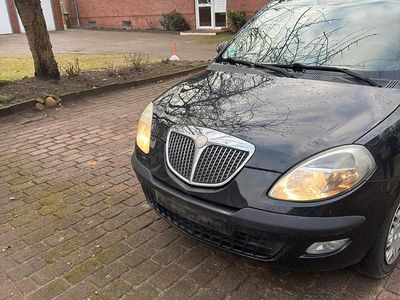 Gebraucht Lancia Ypsilon 80 PS (58 kW) 2006 Schwarz Kleinwagen
