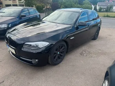 Gebraucht BMW 520 Performance 184 PS (135 kW) 2011 Schwarz Kombi