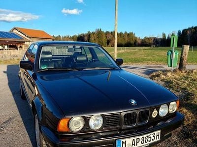 Second-hand BMW 525 170 CP (125 kW) 1988 Negru Berlinǎ