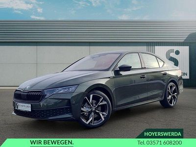 Khakigrün metallic Neu 2026 Skoda Octavia SportLine Limousine | 44.980 €