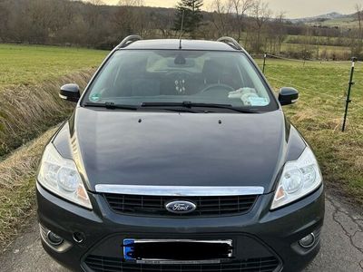 gebraucht Ford Focus Kombi - TÜV neu!