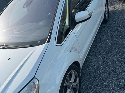 Gebraucht Ford S-MAX S 160 PS (117 kW) 2014 Weiß Van / Kleinbus