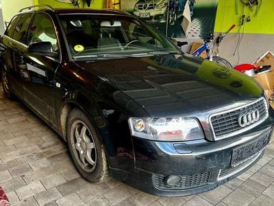 Gebraucht Audi A4 Ambiente 131 PS (96 kW) 2004 Schwarz Kombi