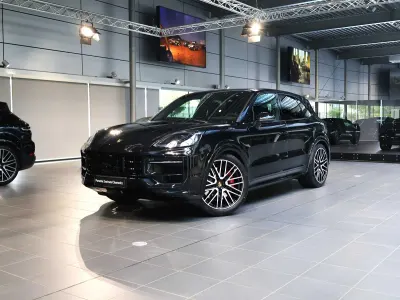 Nieuw Porsche Cayenne GTS 500 PK (367 kW) 2026 Blauw SUV