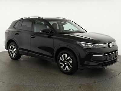 Schwarz Neu 2025 VW Tiguan Life SUV | 41.685 € (Guter Preis)