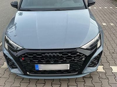 Gebraucht Audi RS3 Ambiente 400 PS (294 kW) 2023 Grau Limousine
