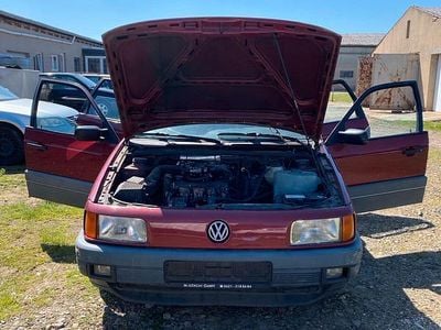Usata VW Passat GT 107 CV (78 kW) 1989 Rosso Station wagon