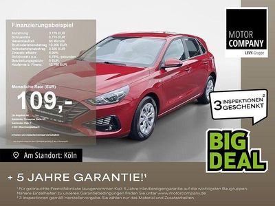 Rot Gebraucht 2021 Hyundai i30 Select Limousine | 12.790 € (Guter Preis)