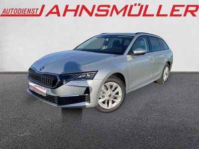 Silber Gebraucht 2024 Skoda Octavia Selection Kombi | 29.990 € (Fairer Preis)