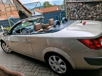 Gebraucht Renault Mégane Cabriolet 131 PS (96 kW) 2006 Gold Cabrio