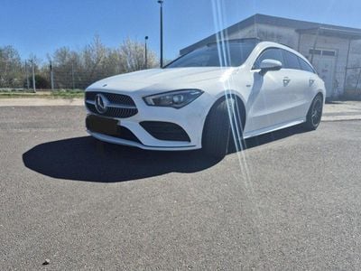 Usata Mercedes CLA180 AMG line 136 CV (100 kW) 2019 Bianco Berlina