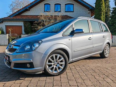 Gebraucht Opel Zafira Edition 120 PS (88 kW) 2005 Silber Van / Kleinbus