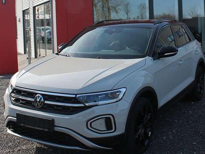 Second-hand VW T-Roc Style 150 CP (110 kW) 2023 Gri SUV