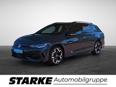 Gebraucht VW Golf VIII R-line 150 PS (110 kW) 2025 Delfingrau (metallic) Kombi