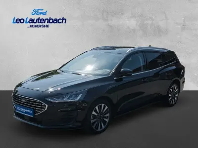 Gebraucht Ford Focus Titanium 125 PS (91 kW) 2022 Agate black Limousine