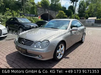 Gebraucht Mercedes CLK200 Avantgarde 163 PS (119 kW) 2003 Silber Coupé