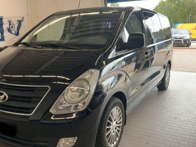 Hyundai H-1