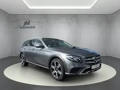 Gebraucht Mercedes E220 All-Terrain 194 PS (142 kW) 2018 Selenitgrau Kombi