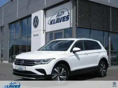 Gebraucht VW Tiguan IQ Drive 150 PS (110 kW) 2022 Weiß SUV