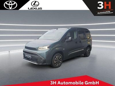 Neu Toyota Proace Verso 131 PS (96 kW) 2026 Blau Van / Kleinbus